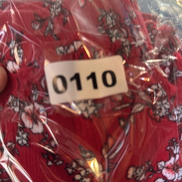 Abby Paris Red Floral Challis Ruffle Mini Skirt - Picture 4 of 4